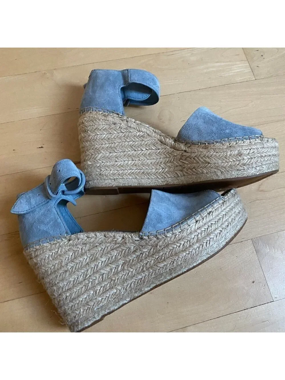 Marc Fisher espadrilles 
